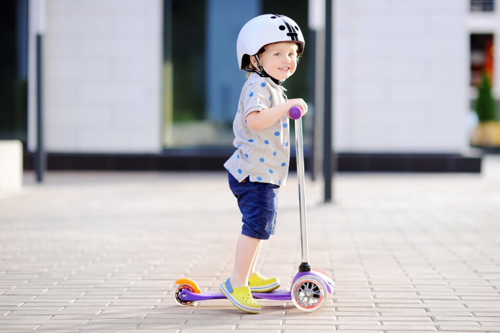 Die besten Roller für Kinder: Sicherheit und Spaß vereint - Kinderwelt Magazin