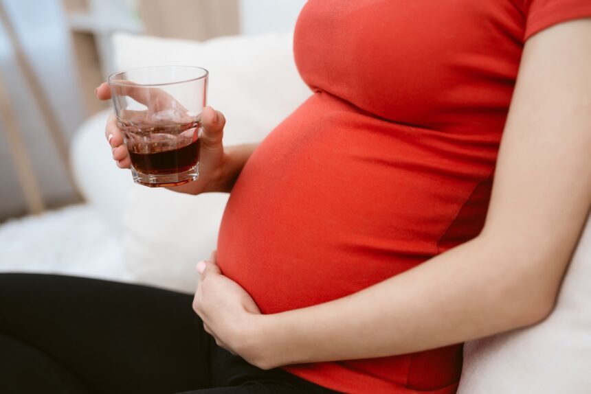 Cola in der Schwangerschaft: Was jede werdende Mutter wissen sollte.